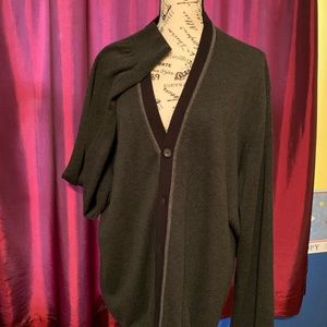 Van Heusen Grey and Black Sweater